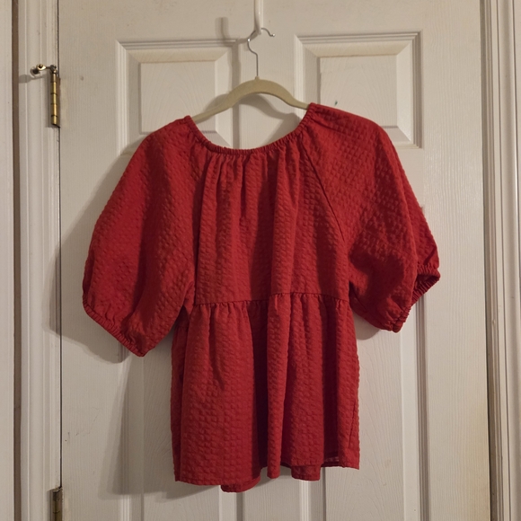 Old Navy Red Textured Blouse - Picture 3 of 3